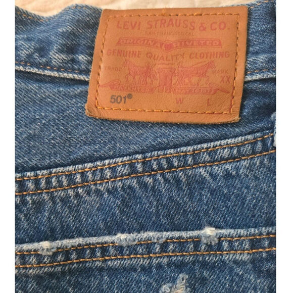Levi's 501 Original Cropped Ladies Jeans Size 25 W , 26L - Picture 7 of 11